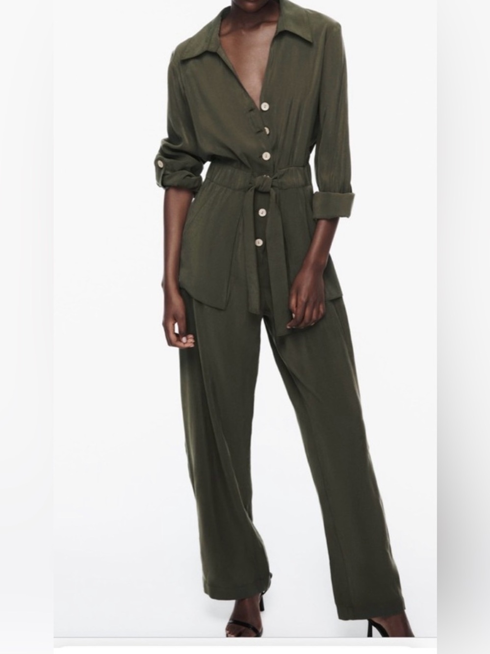 Excellent condition-Zara olive jumpsuit size M